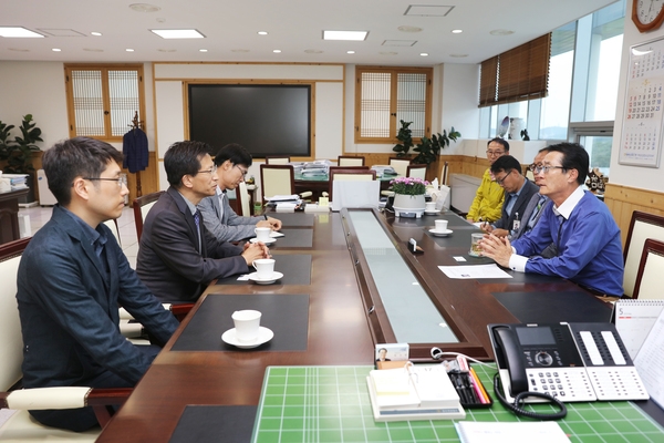 2019.05.17 서울지방항공청장 군수님면담 1