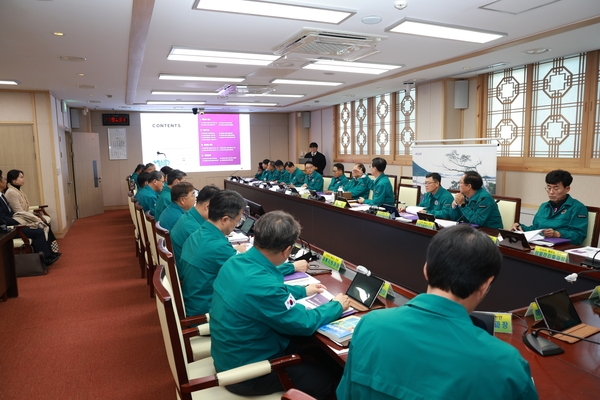 20231108_신안군청 영상회의실-스마트도시 계획수립 용역보고회 3