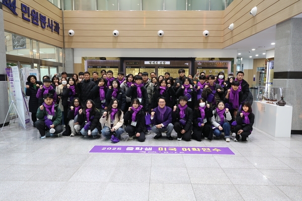 2025.01.23_ 신안군 중학생 미국 어학연수 격려 2
