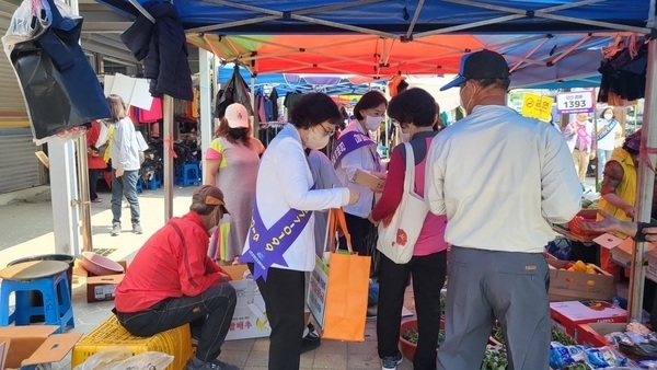 신안군보건소, 군민 건강증진을 위한 캠페인 실시..