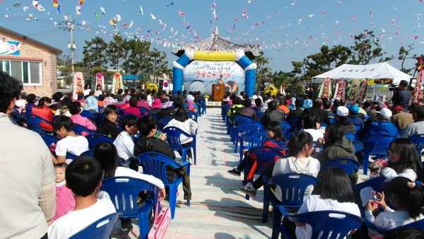 천사섬 신의도「불꽃 소금축제」성황..