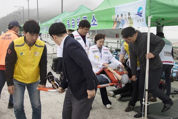 신안군, 2018년 해양선박사고 대응 안전한국훈련 실시 1