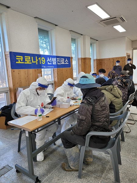 신안군, 간호인력 한 발 앞선 채용으로 코로나19 효과적인 대응..