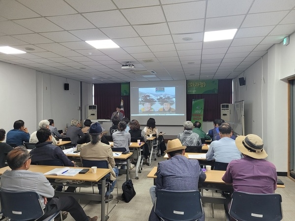 신안군, 정원해설사 양성교육 기초과정(토요일반) 모집..