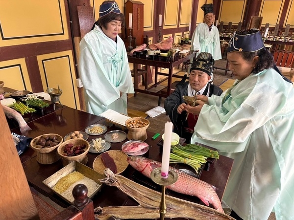 신안 지도향교, 공기 2576년 춘기 석전대제 봉행..