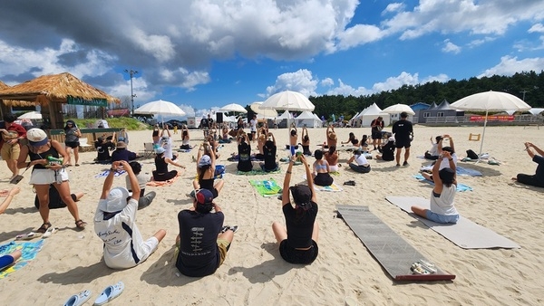 신안 증도, 자연과 음악이 어우러진 이색 페스티벌 ‘THE GRATEFUL CAMP 2025’ 여운을 남기며 마무리 2