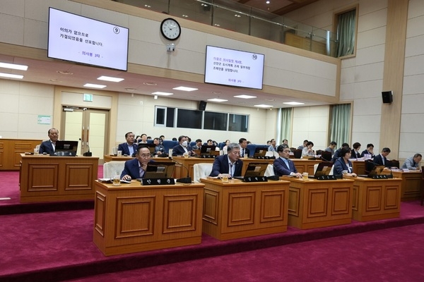 신안군의회, 「신안군 기본소득 기본 조례안」 발의..