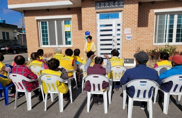 신안군, 암태면 도창리 제3호 ‘치매안심마을’ 지정..'따뜻한 공동체 구현 박차' 2